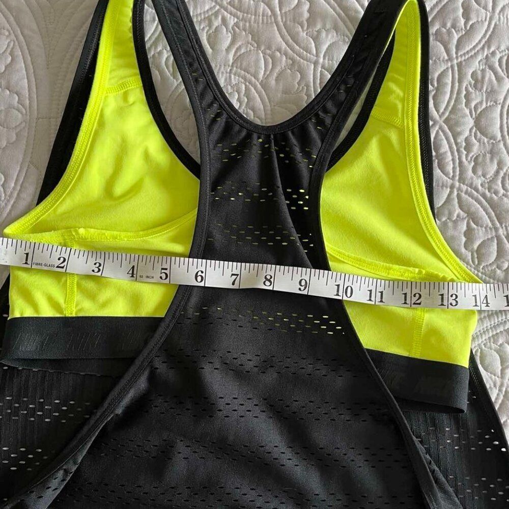 Women’s Running Dri Fit Nike Racerback Tank Top Size  M Black Neon Yellow - Picture 7 of 7